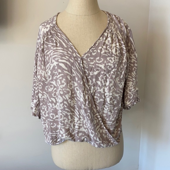 Tops - Cream and beige leopard shirt